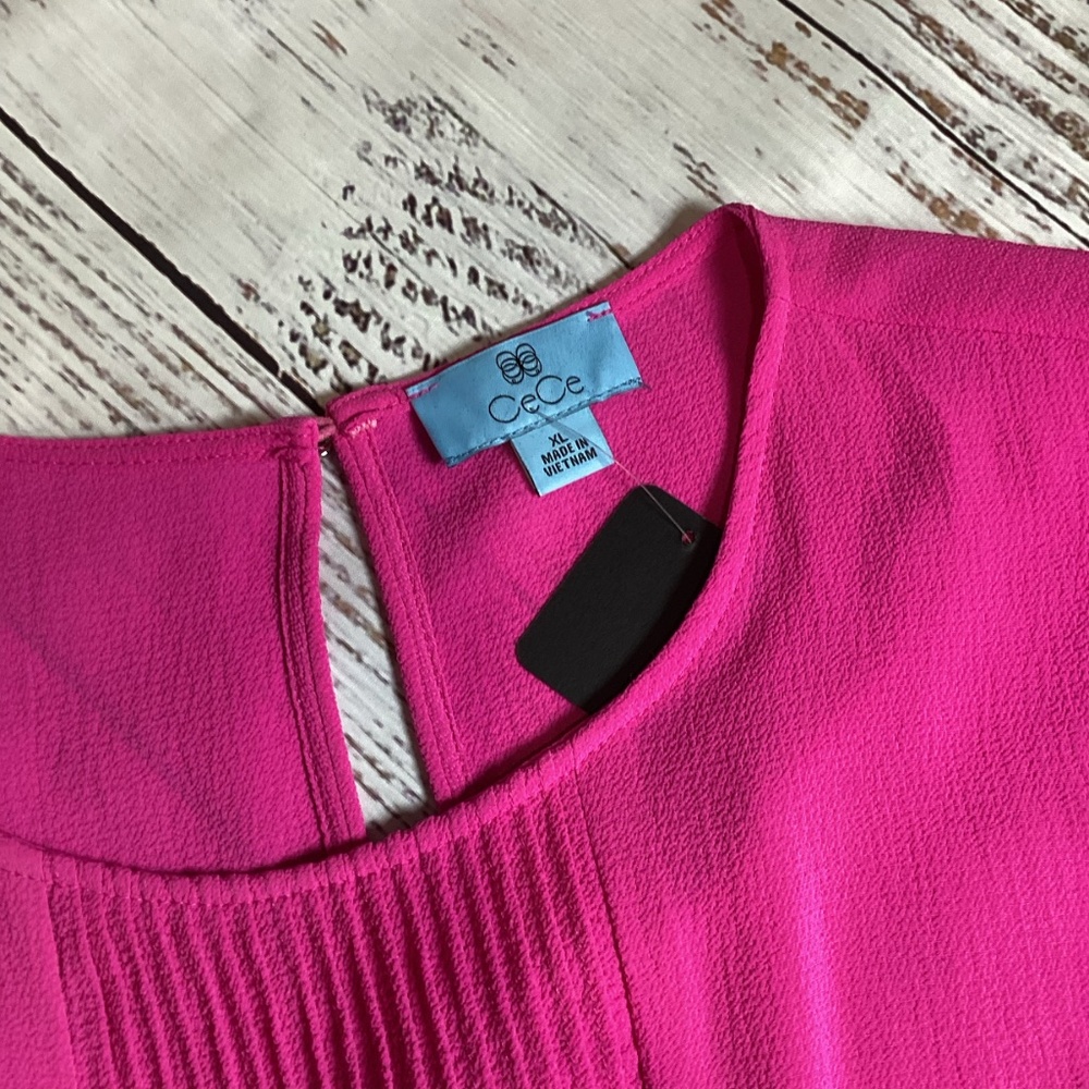 442. CeCe Hot Pink Short Sleeve Blouse NWT Size XL - Picture 4 of 6